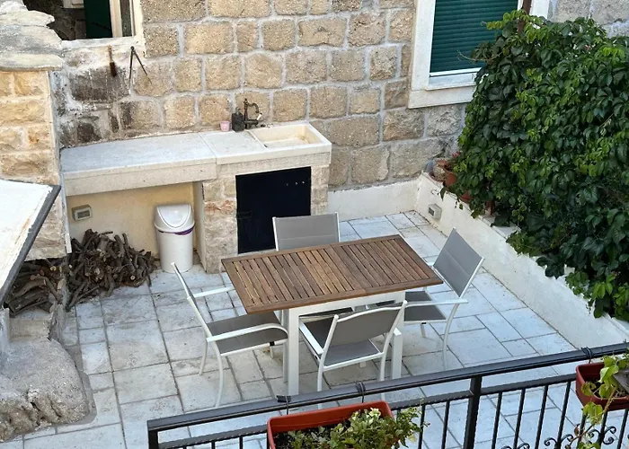 St Bellezza - With Terrace And Bbq Split